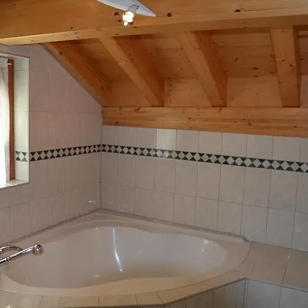 Apartment Haus Alpenperle Saas-Almagell