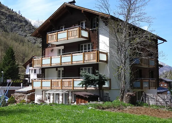 Haus Alpenperle * 萨斯阿尔马格尔